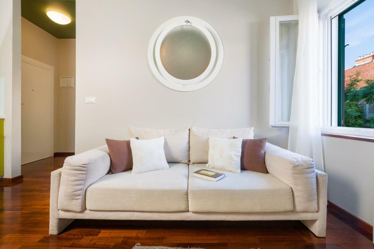Luxury Rooms And Apartment Silente Bacvice Split Exterior foto